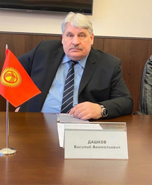 В Кыргызстане бывшего главу железных дорог отправили под домашний арест 