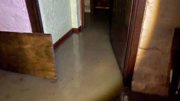 Фото: шторм "Кристоф" обрушился на Англию и Уэльс, тысячи жителей эвакуированы