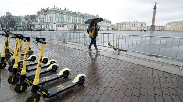 Владельцы электросамокатов и власти впервые договорись. Как это будет в Петербурге?