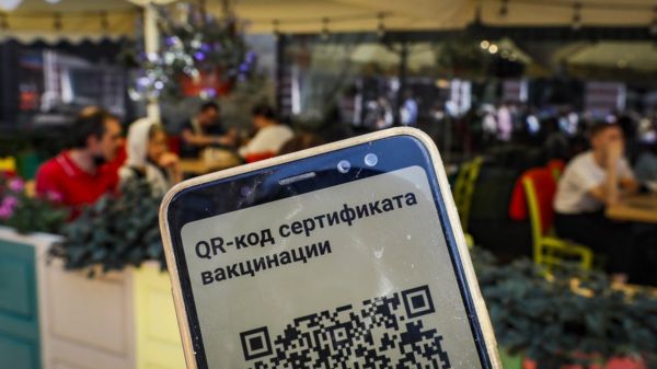 Дайджест: Комбинация вакцин лучше защищает от ковида и почему на Венере не может быть жизни