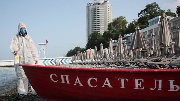 Коронавирус в мире: "Дельта" добралась до Казахстана, Европа отменяет последние ограничения