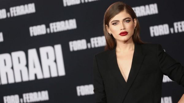 Футболистка и ЛГБТ-активистка вместо "ангелов": шоу Victoria's Secret больше не будут "патриархальными и сексистскими"