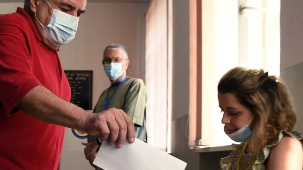 Выборы в парламент Армении: лидирует партия Никола Пашиняна "Гражданский договор"