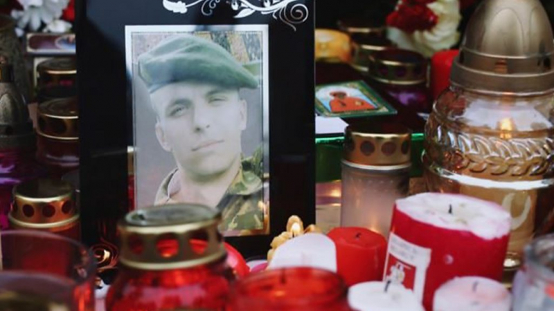 В Минске до смерти избили сторонника оппозиции Бондаренко. В Беларуси и других странах идут акции его памяти