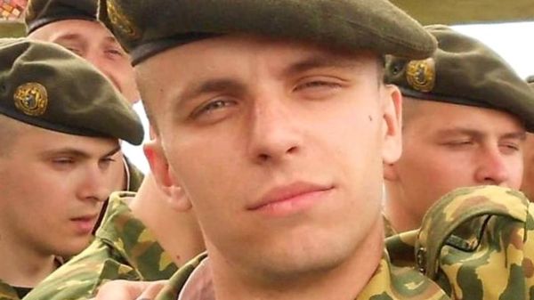 В Минске до смерти избили сторонника оппозиции Бондаренко. В Беларуси и других странах идут акции его памяти