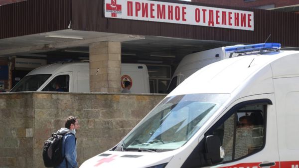 Коронавирус в России: число смертей в Москве бьет рекорд третий день подряд