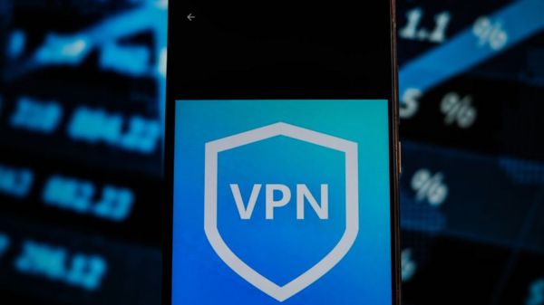 Роскомнадзор ограничил работу сервисов VyprVPN и Opera VPN