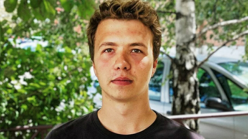 «Его здоровье вызывает опасение». Отец Протасевича сообщил о том, что сын перенёс «тяжелейший» тонзиллит