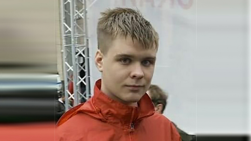 Экс-сотрудник ФБК Артём Ионов, сегодня вернувшийся из армии, намерен покинуть Россию