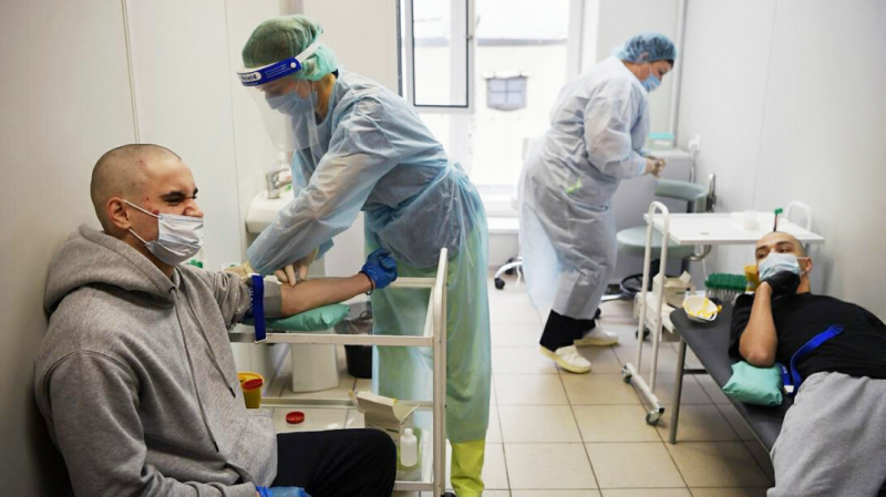 Минобороны рассказало о планах вакцинировать от COVID-19 всех призывников