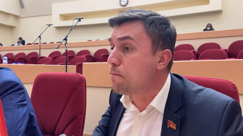 На проходных местах в предвыборных списках Компартии оказались Павел Грудинин и Николай Бондаренко