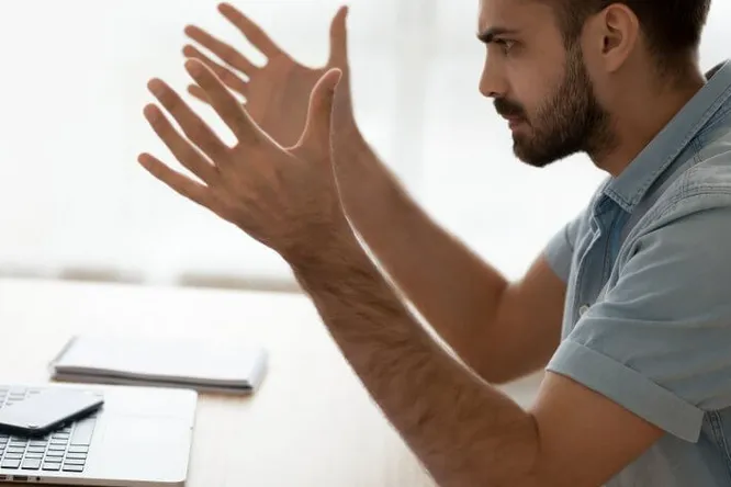 Пользователи интернета от Starlink жалуются на перегрев тарелок