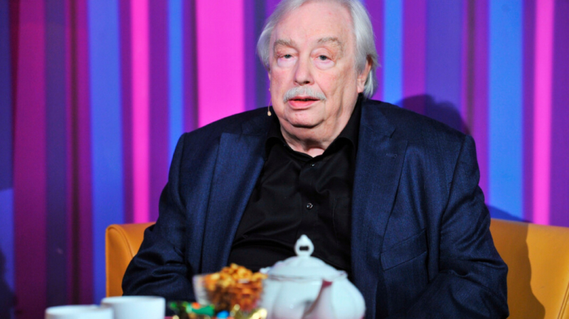 Умер тележурналист, создатель программы «Взгляд» Анатолий Лысенко. Ему было 84 года