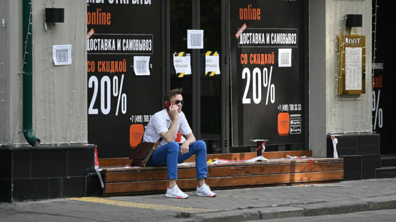 В Москве на неделю продлят введённые из-за COVID ограничения для бизнеса