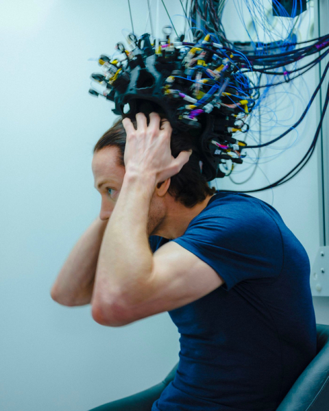 В США выпустят шлем для "чтения мыслей"