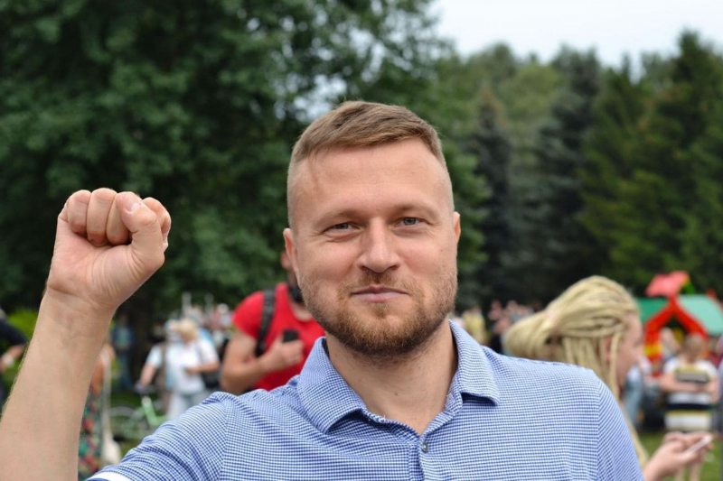 Волонтеров штаба Бабарико осудили на пять лет колонии усиленного режима за лазерные указки. Деньги на них дал Воскресенский