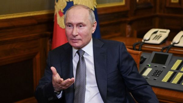 Дайджест: первый погибший в ходе протестов на Кубе, в Британии критикуют действия полиции на финале Евро