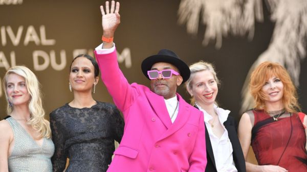 Канны: чем запомнился кинофестиваль этого года (и его самое знаменитое фото)
