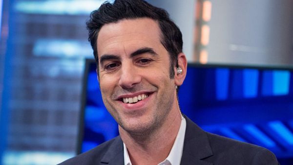 Экс-судья в США проиграл иск против комика Саши Барона Коэна