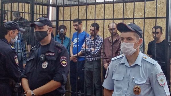 Обвиняемых по делу о драке в Чемодановке приговорили к срокам до 10 лет