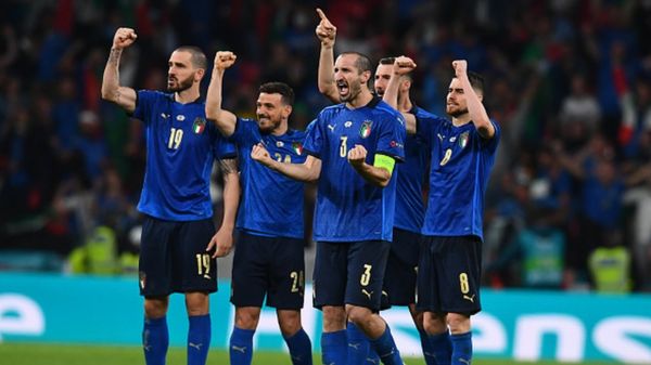 Сборная Италии стала чемпионом Европы по футболу, обыграв Англию в серии пенальти