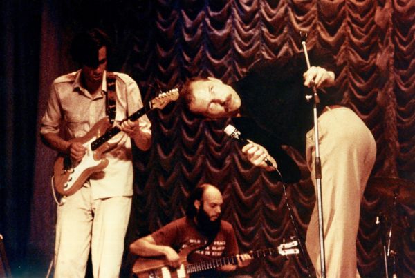 Умер Петр Мамонов