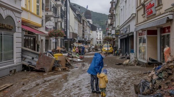 Наводнение в Западной Европе: 150 погибших, больше тысячи пропали без вести, спасатели ищут выживших