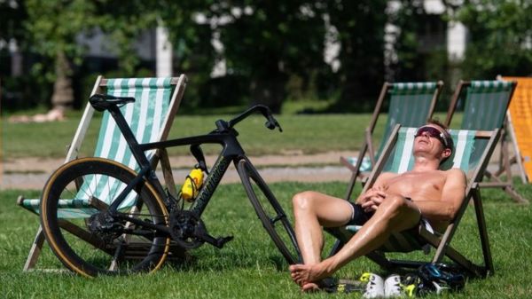 Дайджест: пожары, наводнения, миллиардеры-космонавты и ковидные Игры