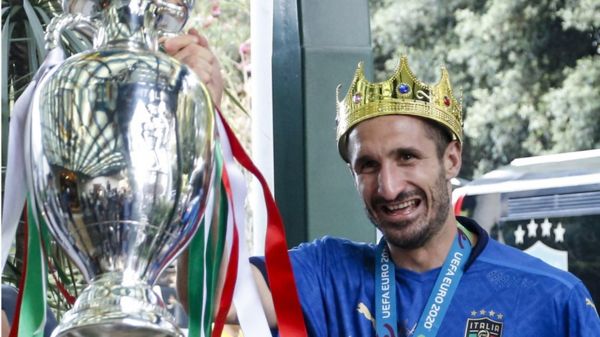 Надежды, отчаяние, ликование и 55 лет боли. Финал Евро-2020 в фотографиях