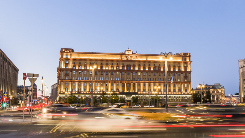 ФСБ предложила признавать людей иноагентами за сбор данных об армии и «Роскосмосе»