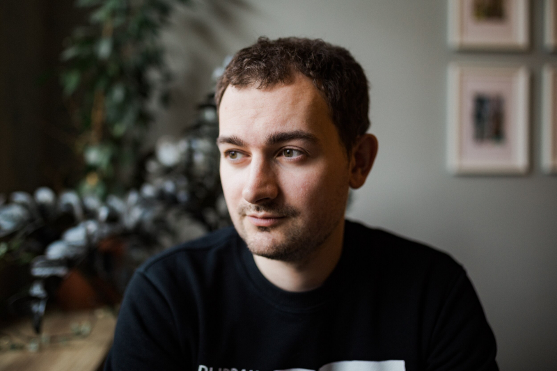 "Я увидел слежку – и понял, что пора". Интервью политического аналитика Артема Шрайбмана после отъезда из Беларуси