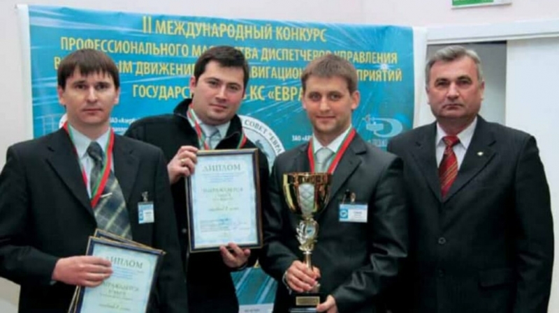 Коллеги диспетчера, посадившего самолёт с Протасевичем в Минске, рассказали о его побеге из Белоруссии