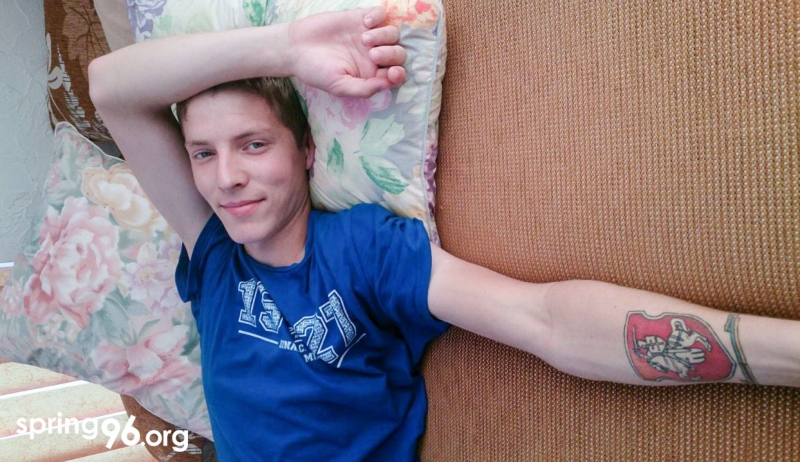 Минчанин получил 10 лет колонии по делу "о поджоге танка". Минобороны и госСМИ утверждали, что поджога не было