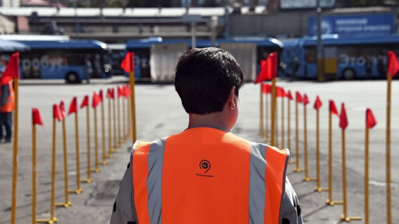 Мосгортранс и Мосметро подали иски к профсоюзу из-за защиты отстраненных от работы непривитых сотрудников