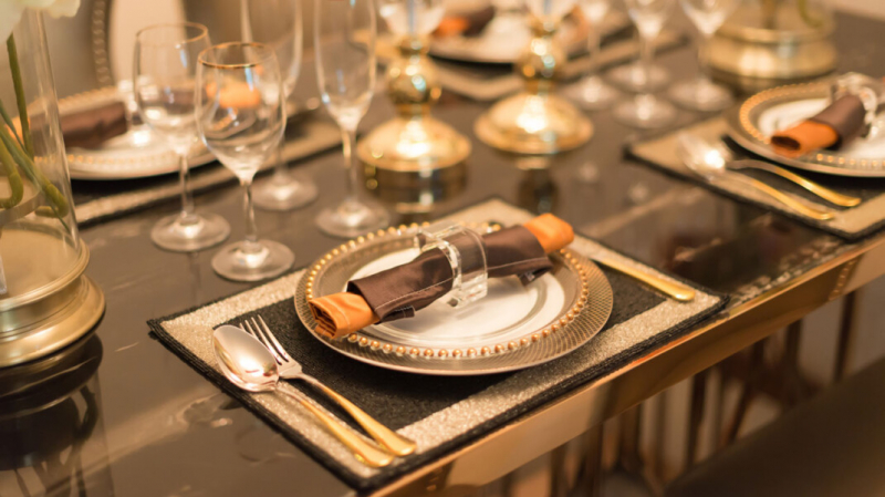 МВД будет дарить сковородки для WOKов и наборы для барбекю за 5 млн рублей