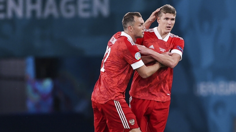 Россиян спросили, что делать со сборной по футболу. Самый популярный ответ — разогнать