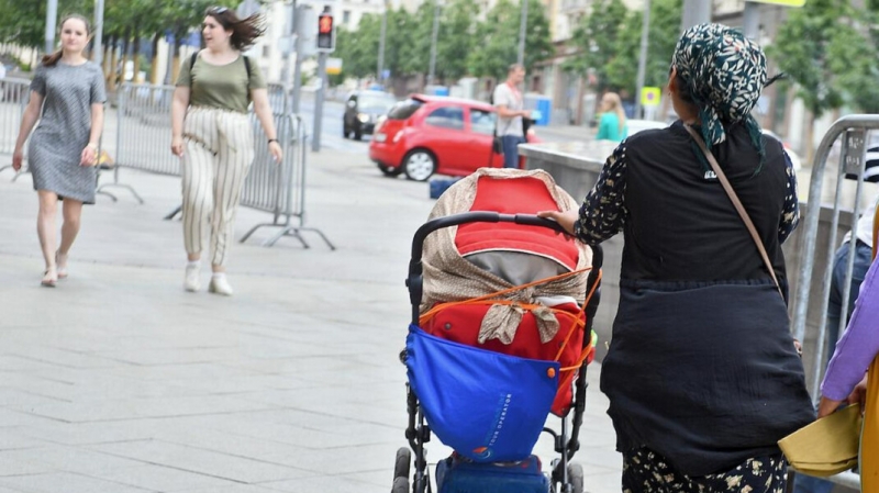 Российские власти будут платить деньги пенсионерам-мигрантам из Таджикистана