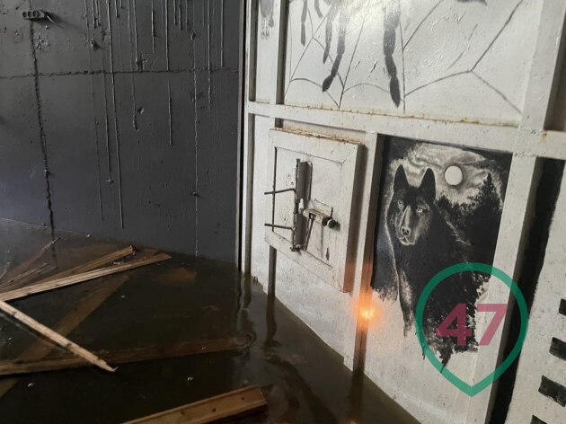 Силовики через час после публикации о частной тюрьме с крематорием вызвали технику и засыпали ее