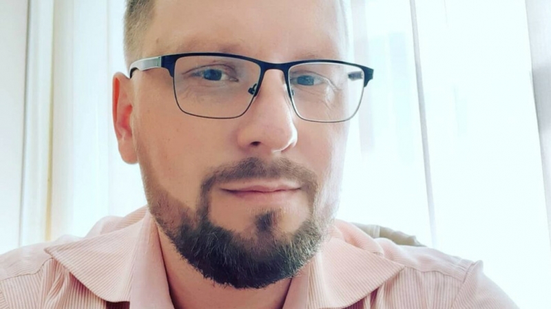 «Следствие выявит ещё не одну схему краж из бюджета». Учитель из Ленобласти ответил губернатору на критику