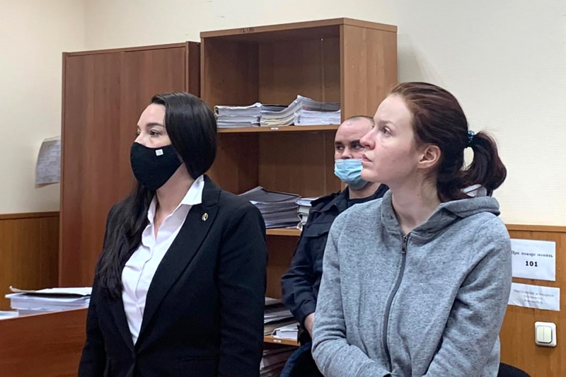 Суд продлил арест Кире Ярмыш по "санитарному делу" до января 2022 года 