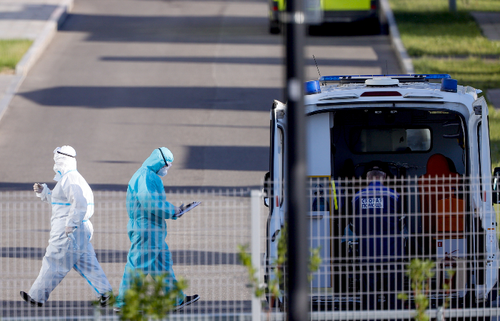 Свыше 30% коек военных медучреждений РФ выделят для больных COVID-19