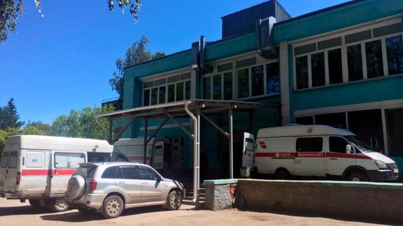 Умерла от ковида жительница Бердска, чей сын грозил самосожжением из-за нехватки кислорода для матери