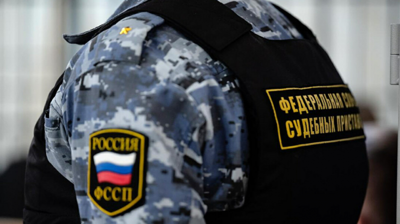 В редакцию Readovka пришли приставы с постановлением о блокировке сайта после суда с депутатом Госдумы