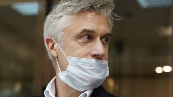 Baring Vostok уладил спор, легший в основу дела против его основателя Майкла Калви