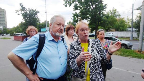 Битва за восток Москвы. Как Вассерман борется за кресло в Думе с "нищим" коммунистом и феминисткой