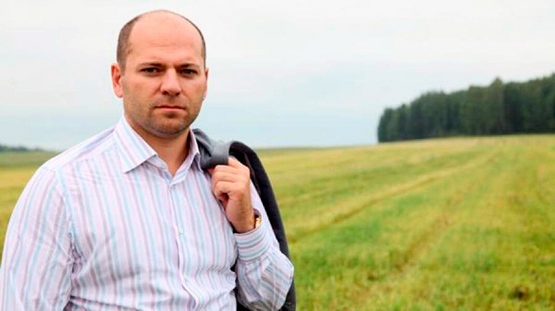 «Единая Россия» отказалась проверять декларацию депутата, отчитавшегося о доходе в 0 рублей
