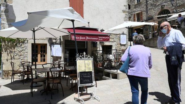 Казус "Спутника". Жители Сан-Марино чуть не столкнулись с изоляцией из-за российской вакцины