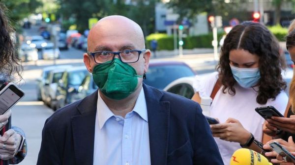 Бывший лидер каталонских сепаратистов отвергает подозрения в сотрудничестве с Россией