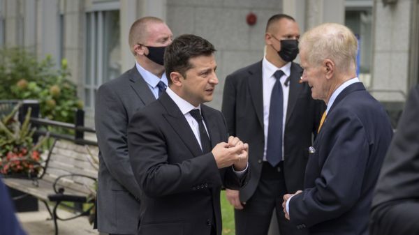 Стэнфорд, Apple, НАСА: что президент Украины делал в США после встречи с Байденом