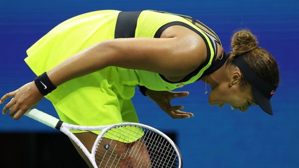 Наоми Осака после проигрыша на US Open расплакалась и опять объявила о перерыве в карьере